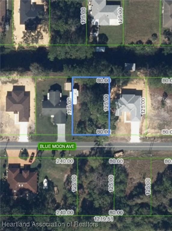 Listing photo 3 for 107 Blue Moon Ave, Lake Placid FL 33852