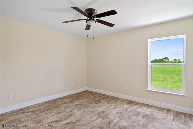 empty room with ceiling fan