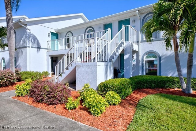 508 Chelsee Way, Lake Placid, FL 33852 - view of property featuring stairs