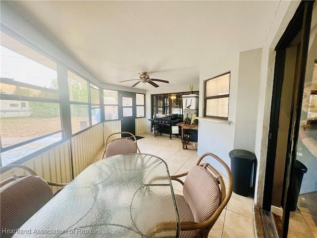 300 Whatley Blvd, Sebring, FL 33870 - sunroom with outdoor dining space and a ceiling fan