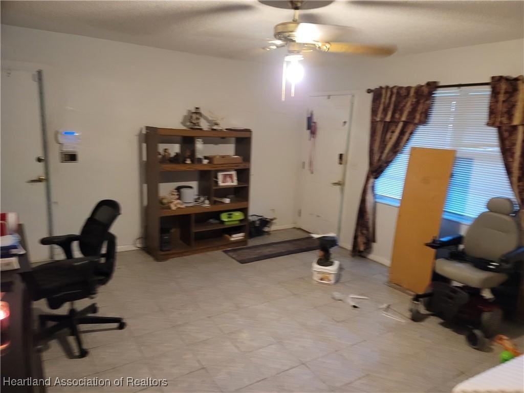 2871 W Albatross Rd, Avon Park, FL 33825 - photo 4