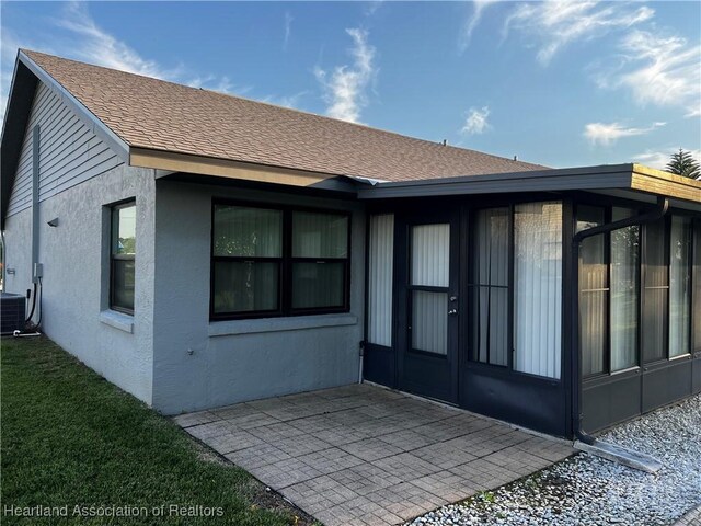 2529 N Orangewood St, Avon Park, FL 33825 - photo 5