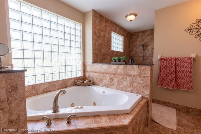 112 Wild Duck Pt, Lorida, FL 33857 - bathroom featuring a jetted tub and a walk in shower