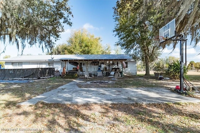 view of front of house with a porch