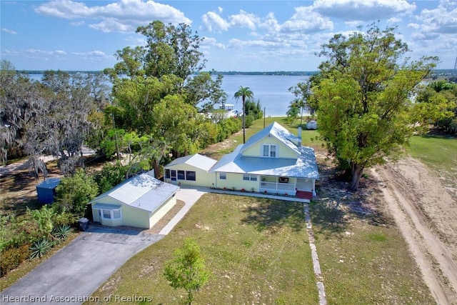 bird's eye view with a water view