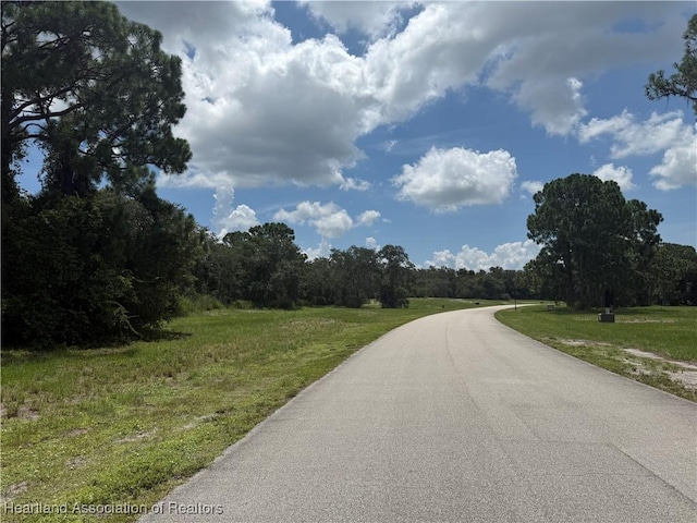 5040 Lake Regency Dr, Sebring, FL 33875