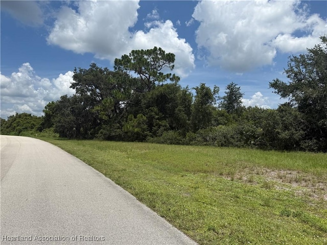 5040 Lake Regency Dr, Sebring, FL 33875