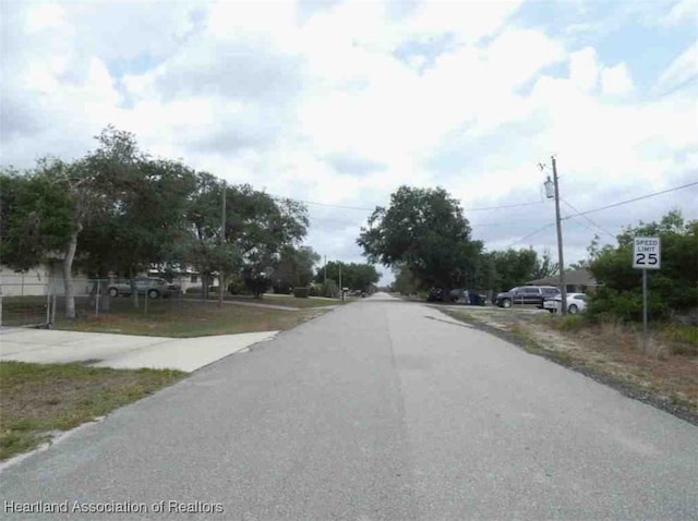 235 Flamingo St, Lake Placid, FL 33852 - photo 2