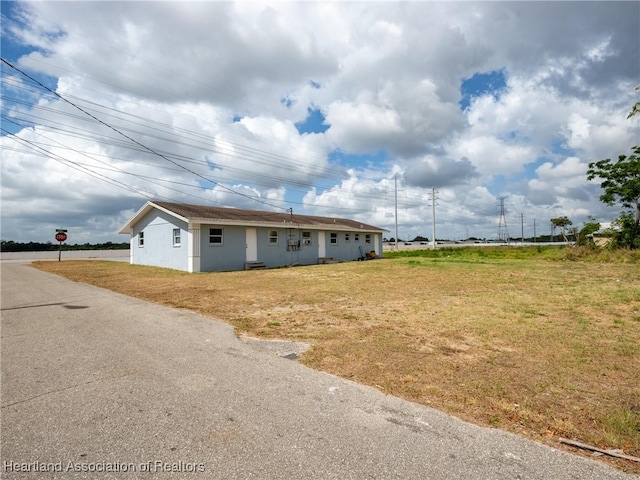 302 Garrett Rd, Avon Park, FL 33825 - photo 4