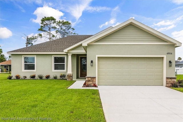 4954 San Ignacio Dr, Sebring, FL 33872 - single story home with stucco siding, roof with shingles, a front yard, driveway, and a garage