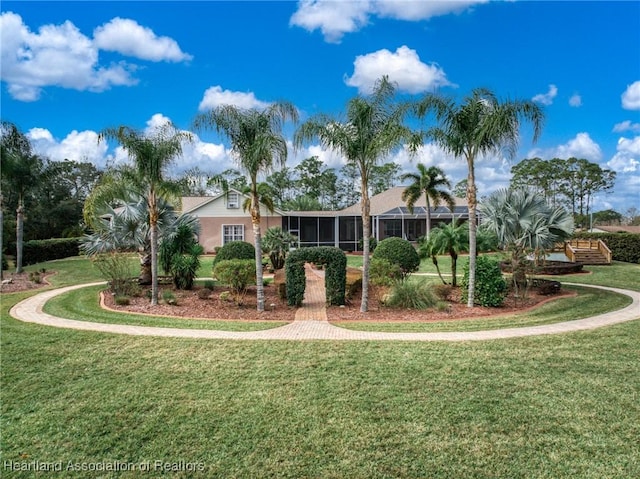 view of front of house with a front lawn