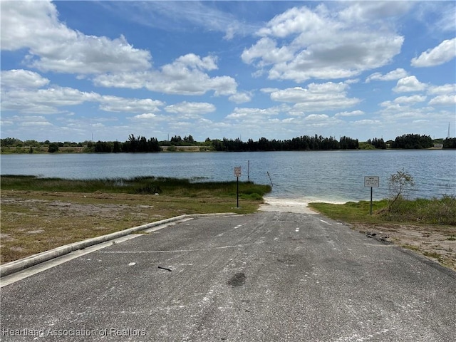 719 Dome Ave, Avon Park, FL 33825