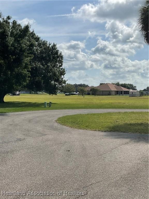7001 Woodmont Ct, Sebring, FL 33876 - photo 4