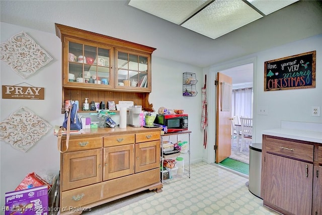22 W Raymond St, Avon Park, FL 33825 - view of bar