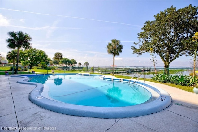 pool featuring fence