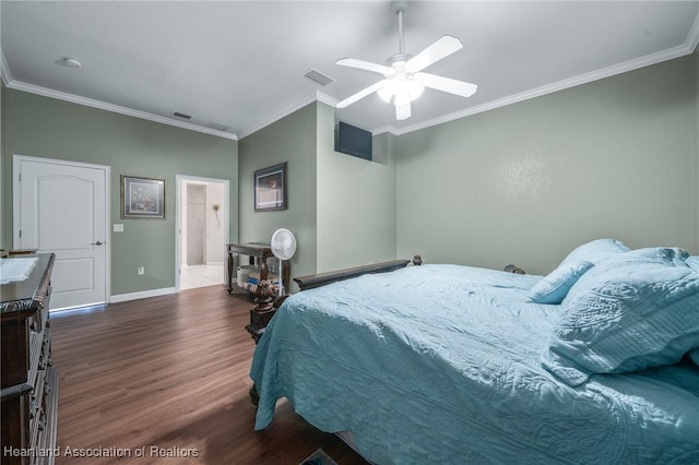 bedroom with ceiling fan, crown molding, and dark hardwood / wood-style floors