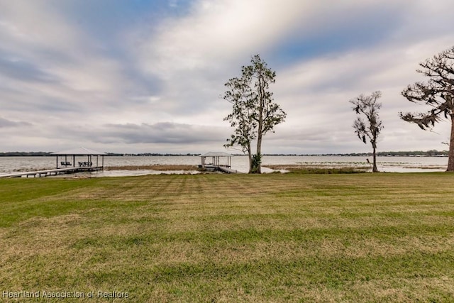 view of yard with a water view