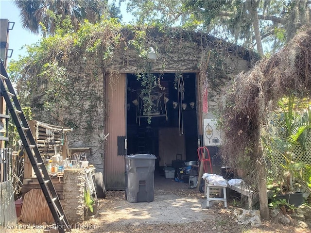 12115 S US Highway 41, Gibsonton, FL 33534 - view of property exterior featuring a storage unit