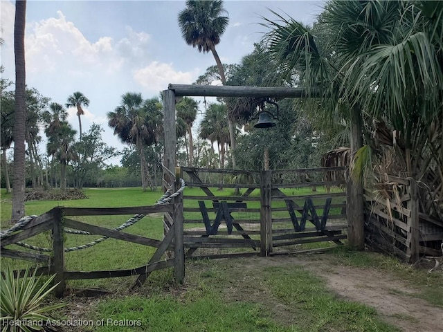 12115 S US Highway 41, Gibsonton, FL 33534 - view of gate