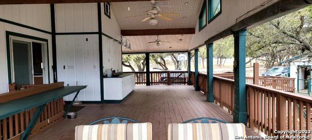 119 Cedar Tree Ln, Canyon Lake, TX 78133 - sunroom featuring ceiling fan, a healthy amount of sunlight, and vaulted ceiling