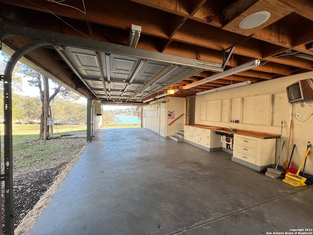 119 Cedar Tree Ln, Canyon Lake, TX 78133 - view of terrace