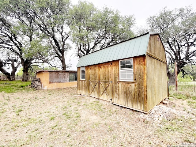 view of shed / structure