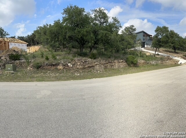 Listing photo 3 for 20330 Bobwhite Run, San Antonio TX 78256