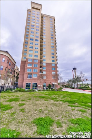 view of building exterior