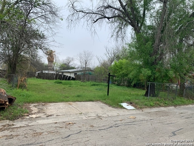 511 Riley St, Seguin TX, 78155 land for sale