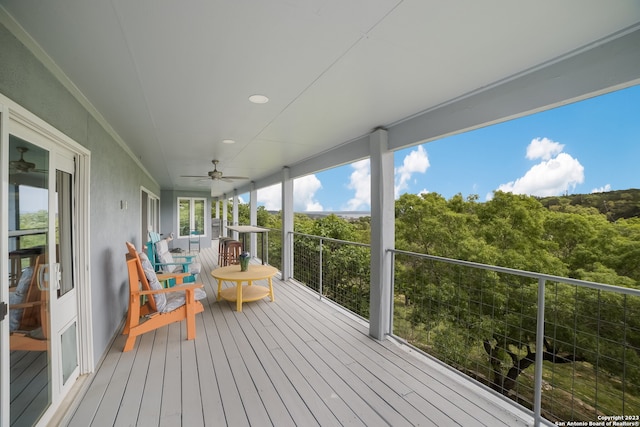 deck with ceiling fan