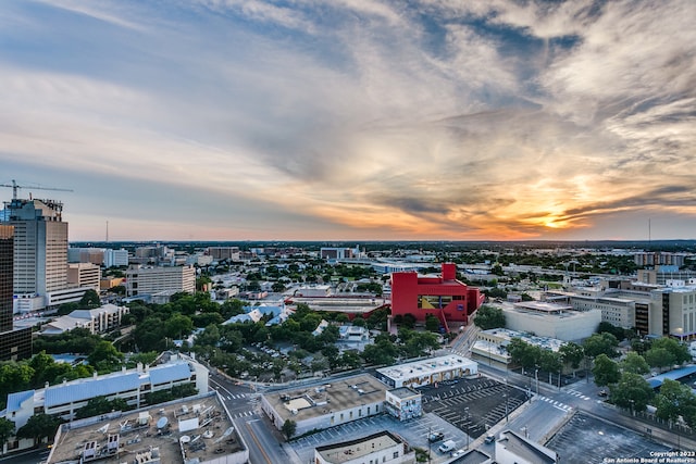 view of aerial view at dusk