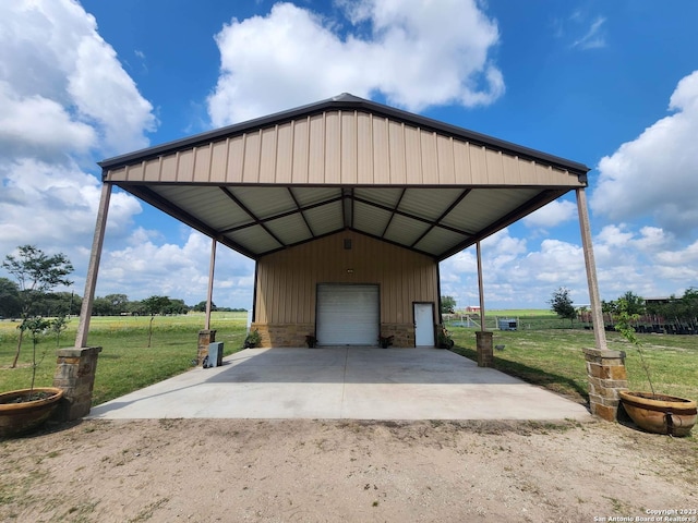 Listing photo 2 for 1208 County Road 317, La Vernia TX 78121