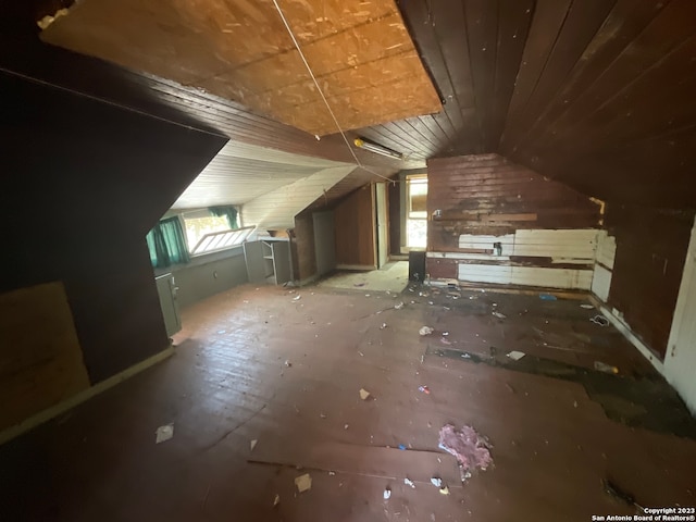 bonus room featuring lofted ceiling