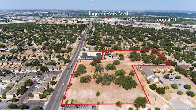 Listing photo 2 for 6139 Ingram Rd, San Antonio TX 78238