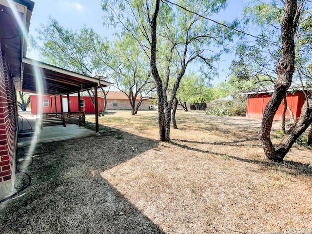 view of yard with a patio area