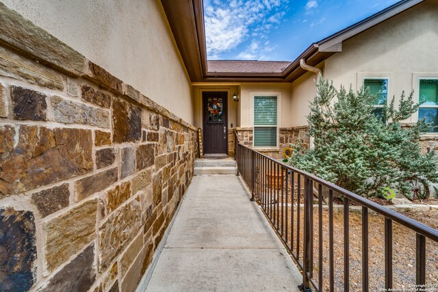 view of property entrance