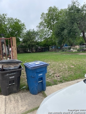 518 Sterling St, San Antonio TX, 78220 land for sale