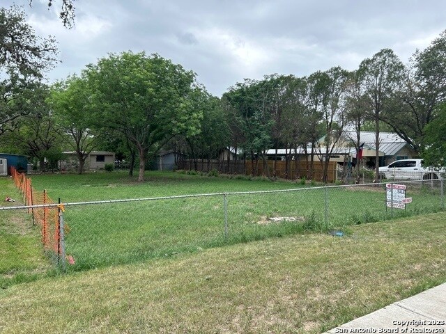 5310 Hayden Dr, San Antonio TX, 78242 land for sale