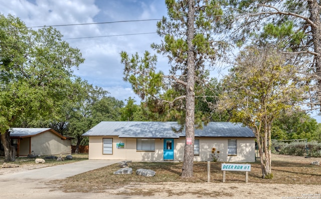 view of single story home