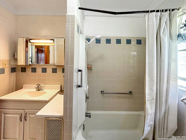 bathroom featuring vanity, tasteful backsplash, shower / tub combo with curtain, and ornamental molding