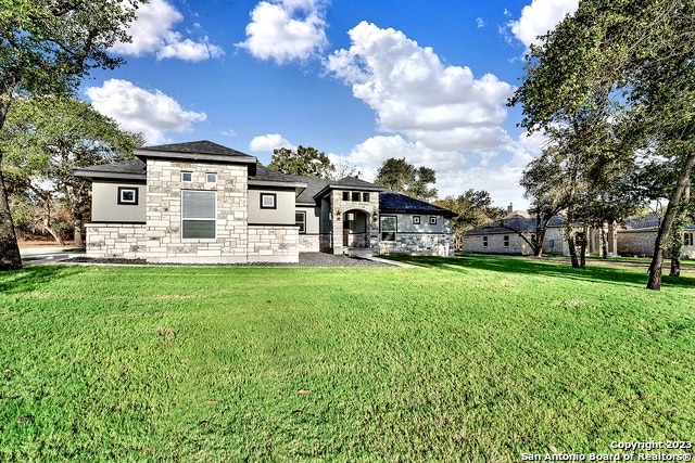 exterior space with a yard