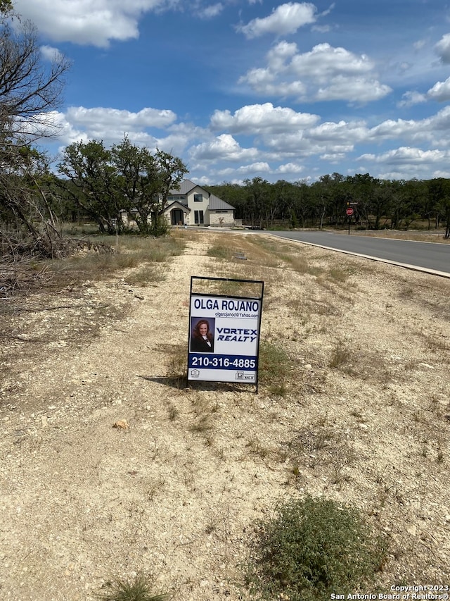 Listing photo 3 for 644 Annabelle Ave, Bulverde TX 78163