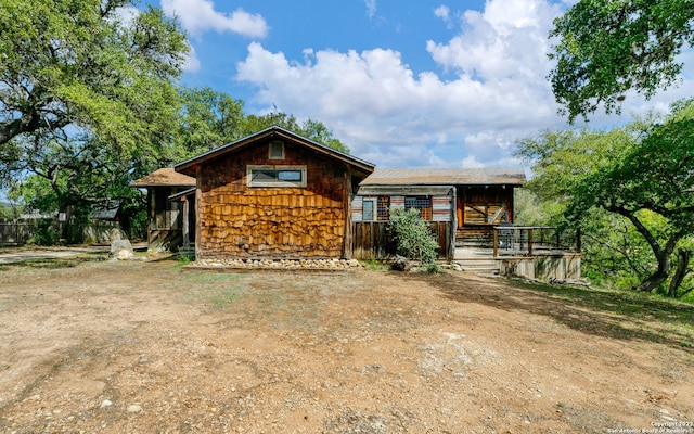 view of front of home