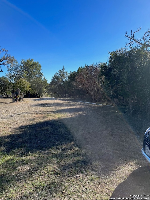 Listing photo 2 for 00 Black Bass Dr, Bandera TX 78003