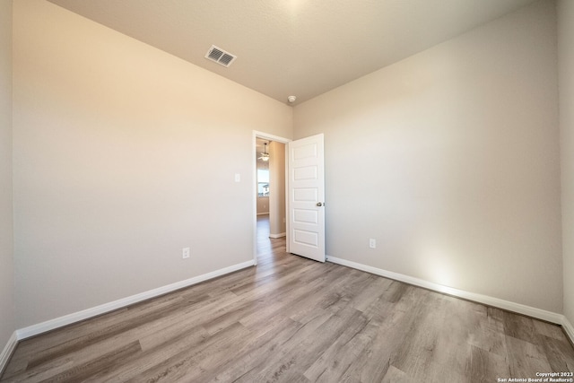 empty room featuring light hardwood / wood-style flooring