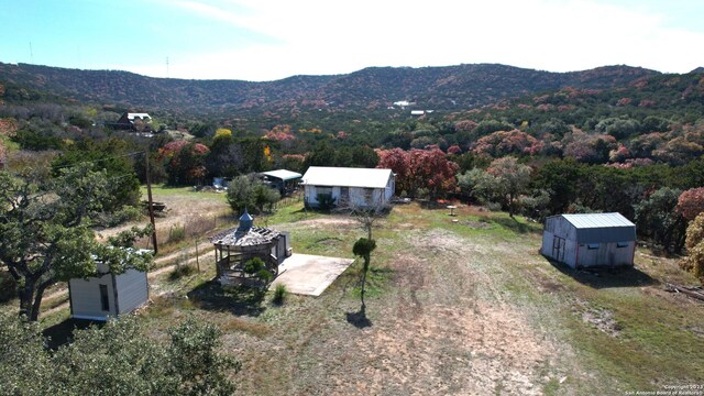 bird's eye view featuring a mountain view