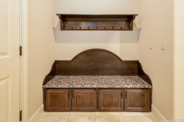 mudroom featuring baseboards