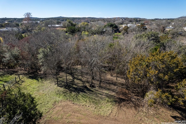 Listing photo 2 for 109 N Oak Bluff Blvd, Boerne TX 78006