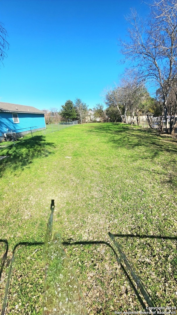 Listing photo 2 for 611 Cantrell Dr, San Antonio TX 78221