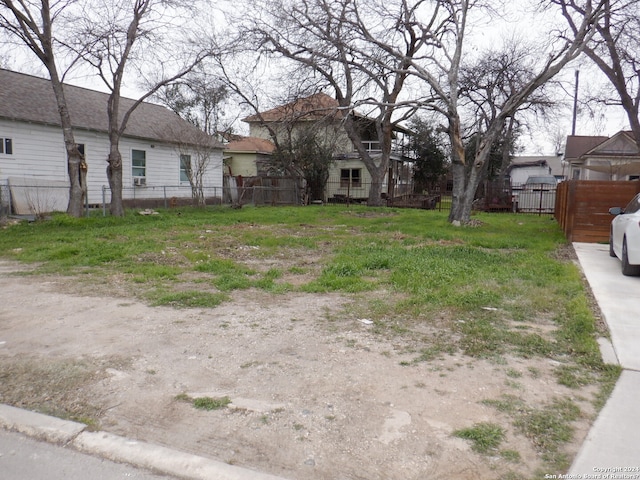 Listing photo 3 for 119 Buford, San Antonio TX 78202